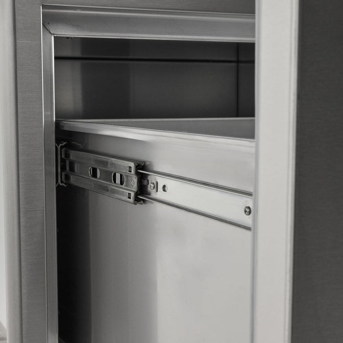 Coyote 26" Pull Out Ice Chest 9