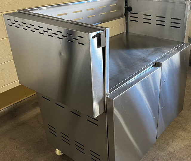 Coyote C Series 34" Grill Cart - C1C34CT-OPENBOX 10