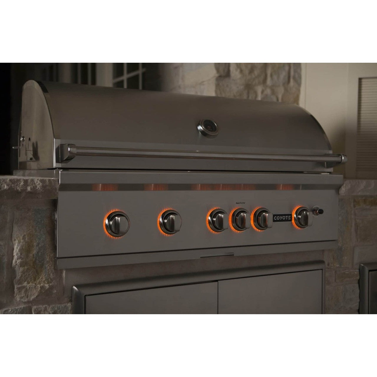 Coyote S-Series Gas Grill - Thumbnail 3